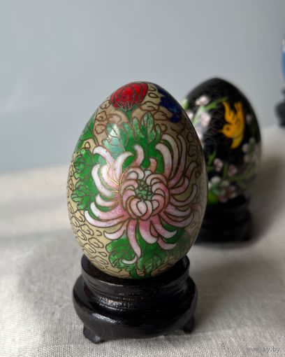 Статуэтка Яйцо Клуазоне клуазонне Перегородчатая эмаль с подставкой 6,5 х 4,5см