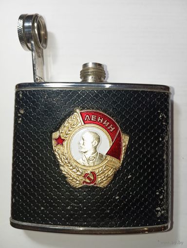 Интересная фляжка