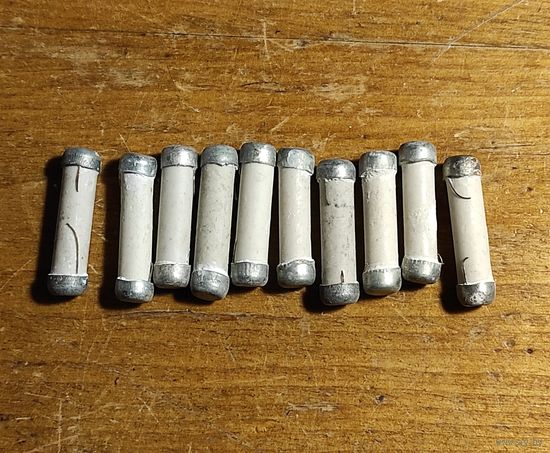 Плавкая вставка 10А для предохранителя Е27В1-10/380, 10 штук c 1 рубля