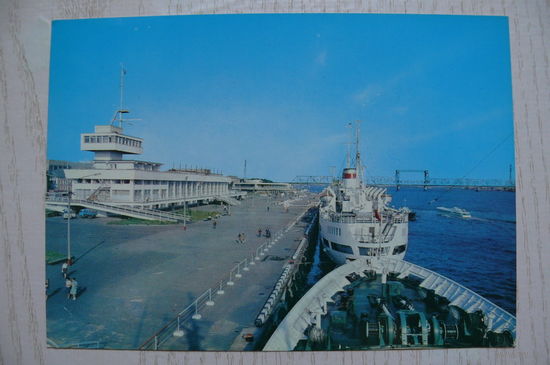Захарченко А., Архангельск. Объединенный морской и речной вокзал; 1980, чистая (ДМПК).