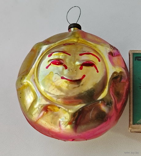 Ёлочная игрушка. Солнце.