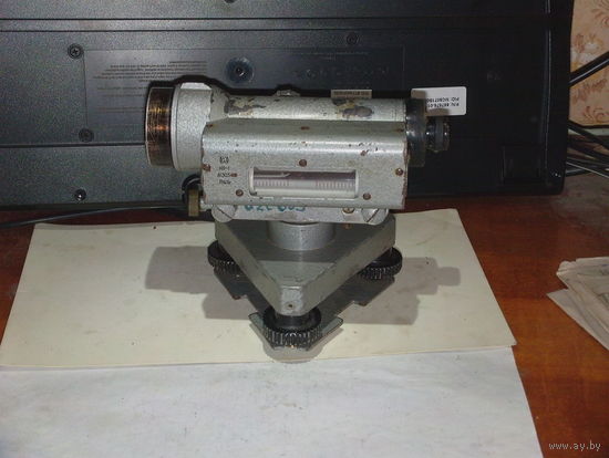 Нивелир НВ-1