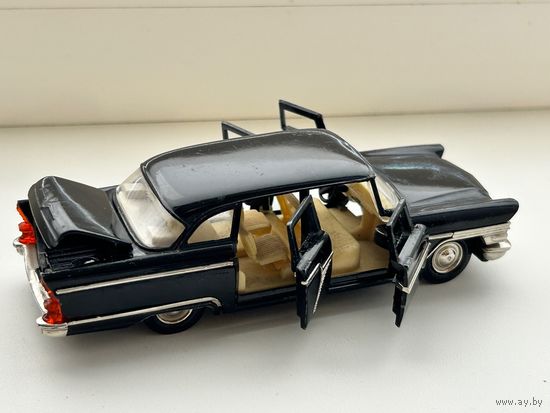 Чайка ГАЗ-13  СССР