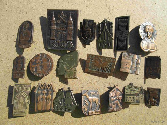 Значки тяжелые тоже