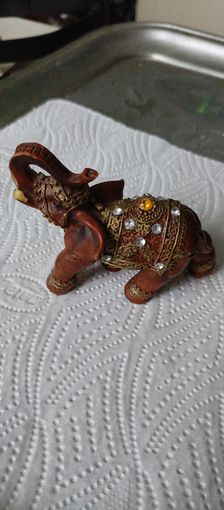 Фигурка слоника