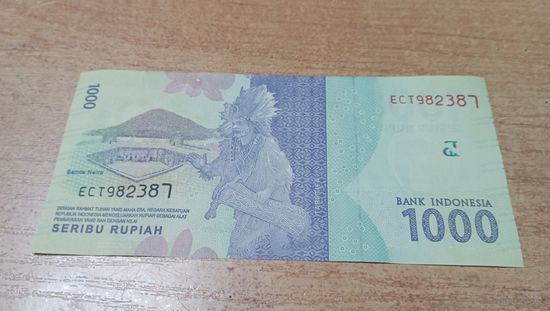 1000 рупий 2016 года Индонезии 982387