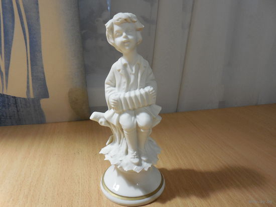 Мальчик с гармошкой. Каподимонте.