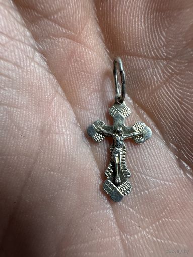 Крестик нательный серебряный 925 пробы. 4