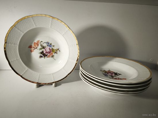 Тарелки. Чехословакия. Мейсенский букет.