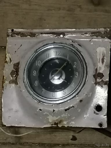 Часы автомобильные. ГАЗ 21.