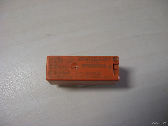 Реле RT424024