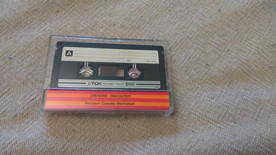 Аудиокассета TDK D90 1982