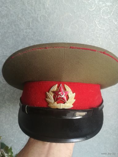 Фуражка военнослужащего ВВ СССР.