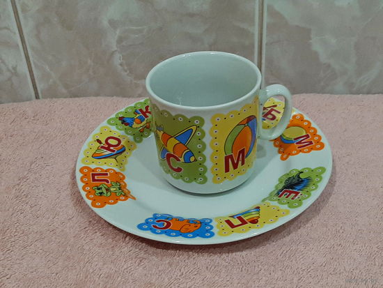 Тарелка и кружка детские
