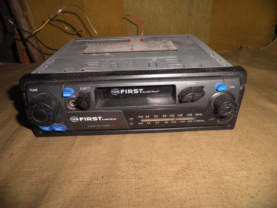 Автомагнитола First Austria.С рубля.