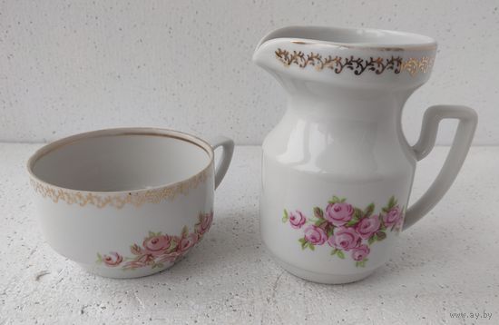 Рижский фарфор, чашка и сливочник СССР