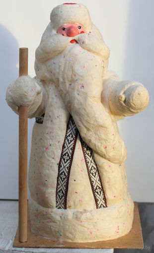 Дед Мороз времен СССР. Красивый. Из ваты и папье-маше.