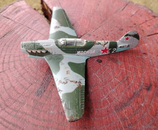 Самолёт ЯК-9 (металл)