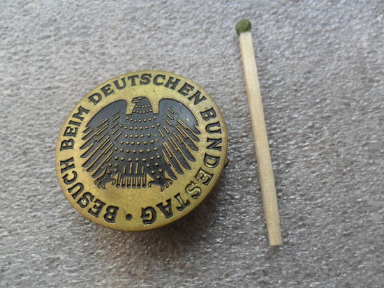 Знак посетитель бундестага