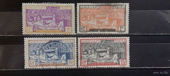 РАСПРОДАЖА ФРАНЦИЯ 1928г. Гваделупа. Чист* и Гаш.