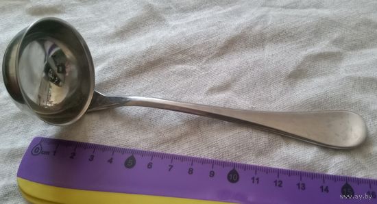 Красивый Половник. Привезён из Швеции. Распродажа коллекции.