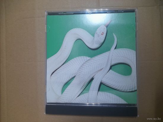 DEFTONES  " PRIVATE MUSIC."  CD 2025