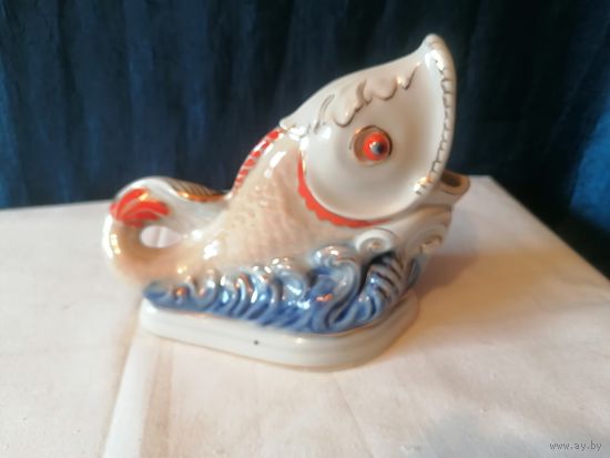 Статуэтка фарфоровая, Салфетница РЫБКА СССР, Коростень