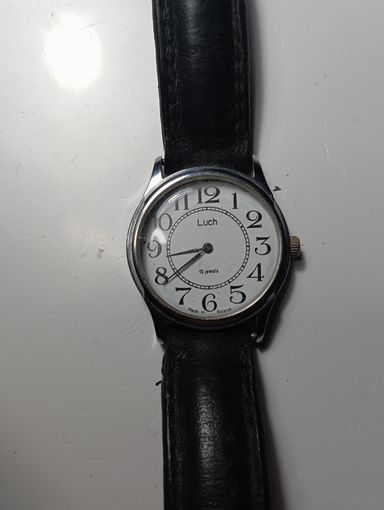Механические часы - ЛУЧ . С рубля
