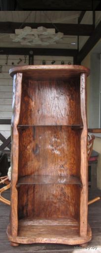 Витрина из цельного ствола дерева. Нач. 20 го века.