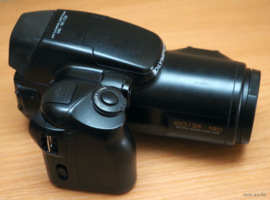 Фотоаппарат OLYMPUS IS-3000.