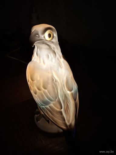 Статуэтка Орел ,германия ,фарфор ,с подсветкой