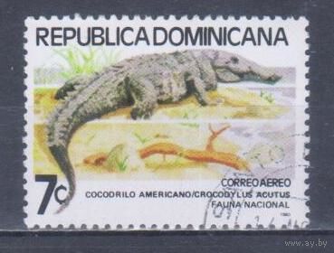 [1610] Доминиканская республика 1980. Фауна.Рептилии.Крокодил. Гашеная марка.