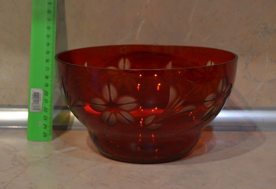 Ваза (конфетница, фруктовница). Чехословакия.