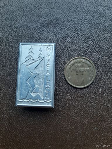 Значок легкий.Латвия