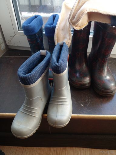 Сапоги резиновые, 22-23, 24, 30 ЗА ВСЕ хоро. сост.