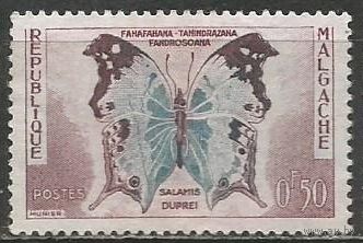 Республика Мадагаскар. Бабочка Саламис Дюпре. 1960г. Mi#447.