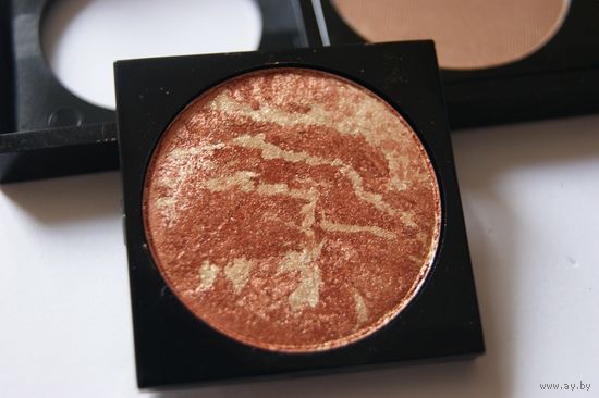 БРОНЗЕР Fashionista Custom Design Bronzer оттенок Dubai
