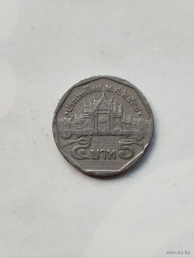 5 бат Таиланд.