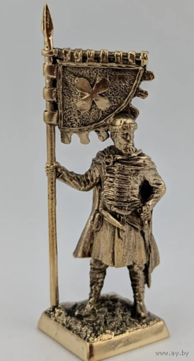 Статуэтка миниатюра Дружинник с флагом Бронза
