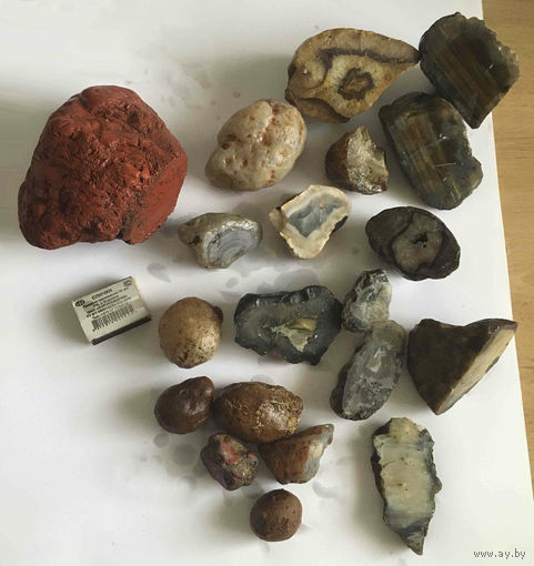 Коллекция минеральных камней Сибири одним лотом
