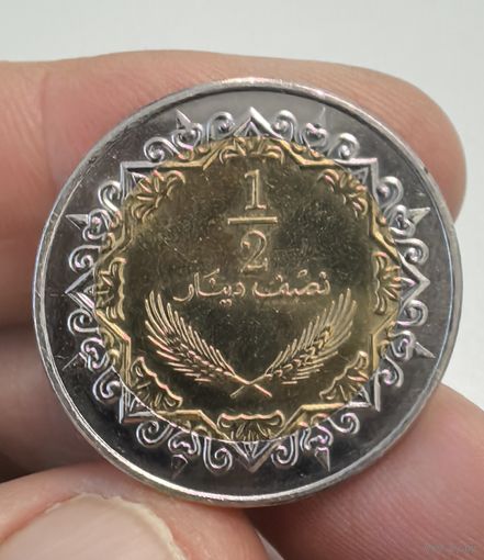 1/2 динара 2004 Ливия