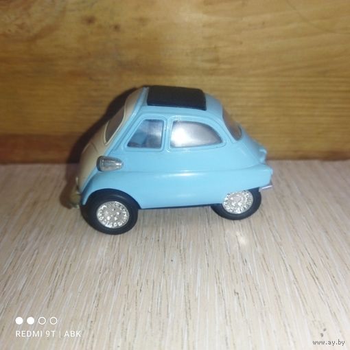 Машинка BMW ISETTA.