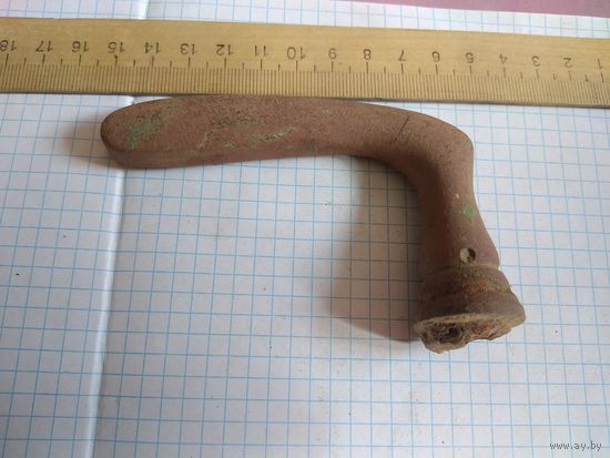 Ручка дверная. Похоже латунька. Находка