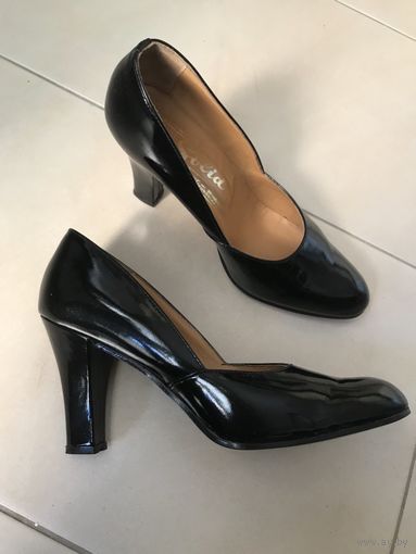 Туфли лаковые Югославия винтаж СССР