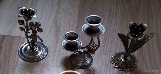 Красивые изделия из металла.Высота 8 см.