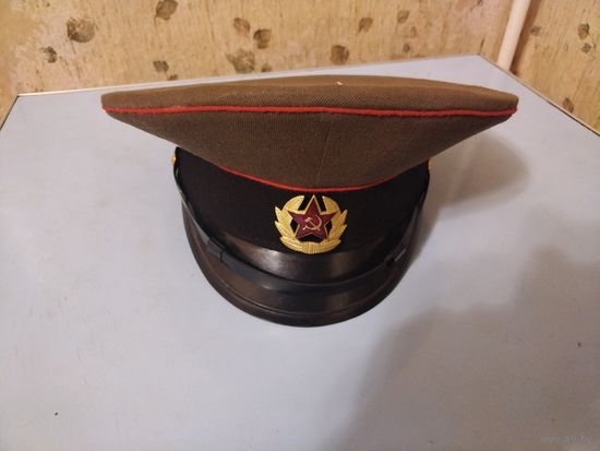 Фуражка офицерская