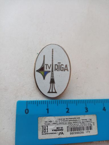 ЗНАЧОК TV RIGA (ТЯЖ-МЕТАЛЛ-ЭМАЛЬ)