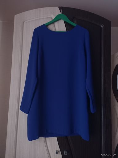 Платье синее.Очень красивое.46-48р-р. 100% Вискоза