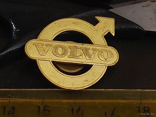 Значок вольво швеция