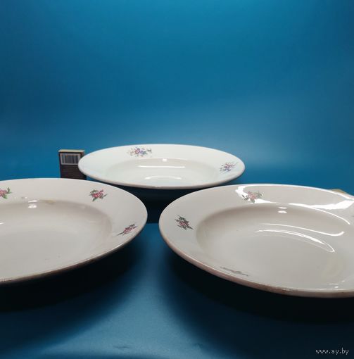 Тарелка СССР. глубокая. Буди. 3 шт. одним лотом.